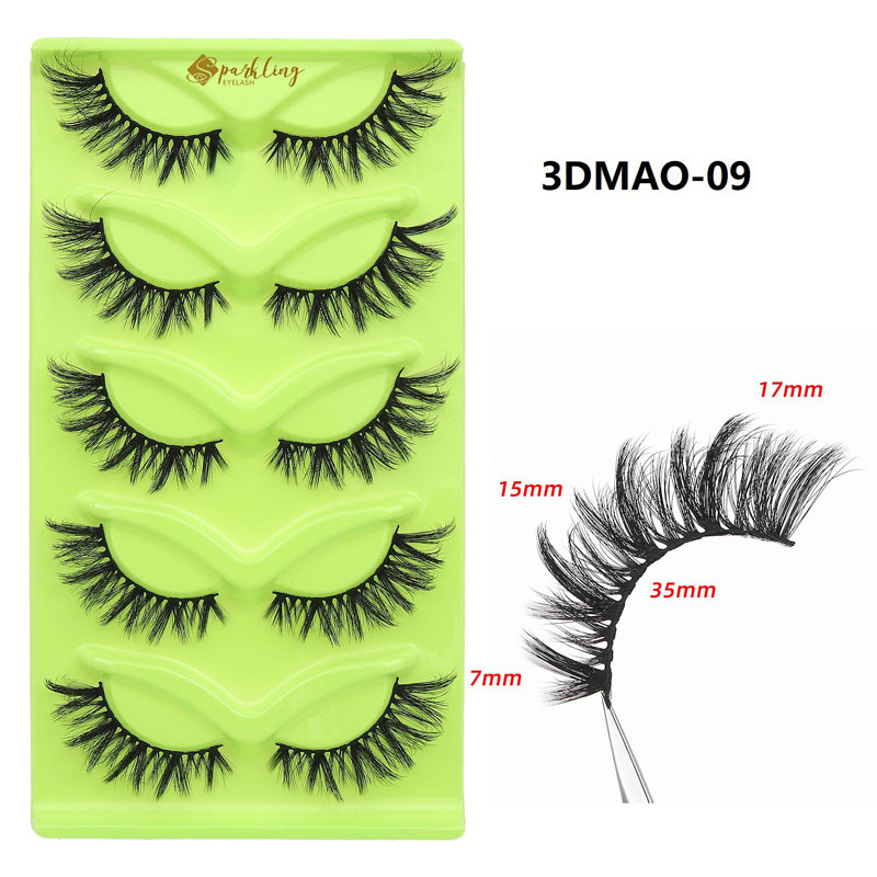 5 par delikatnych rzęs Cat Eye